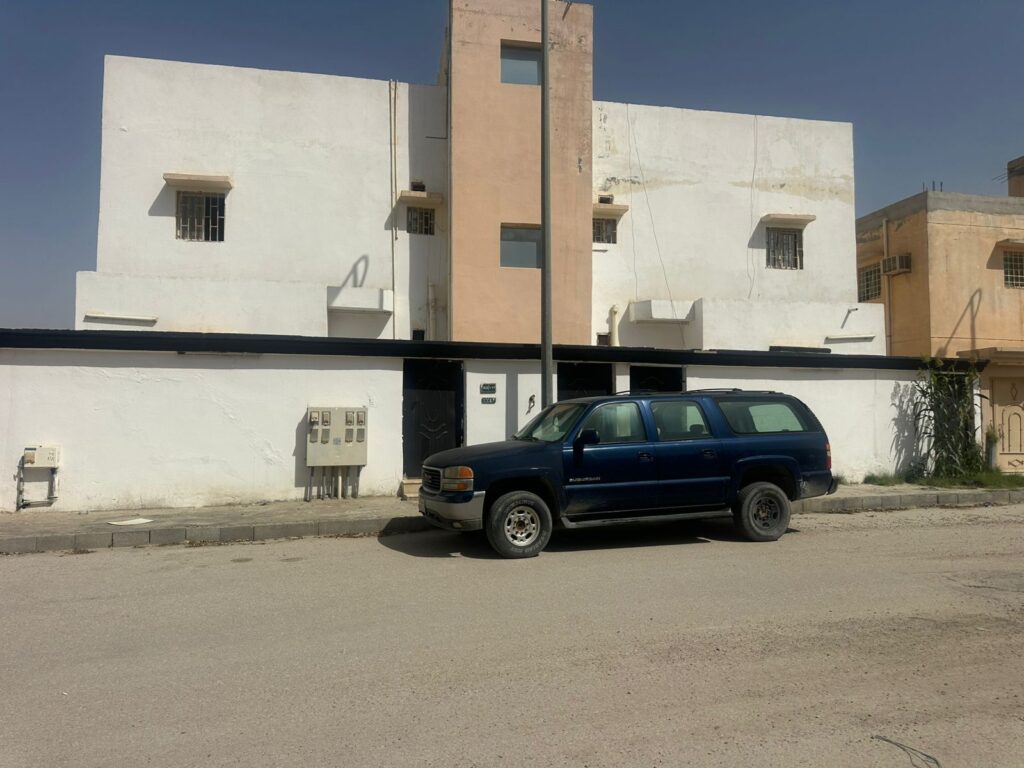 9-عمارة سكنية 420م2 بحي العزيزية