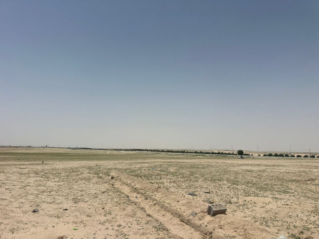 10-أرض سكنية 990م2 في النعيرية