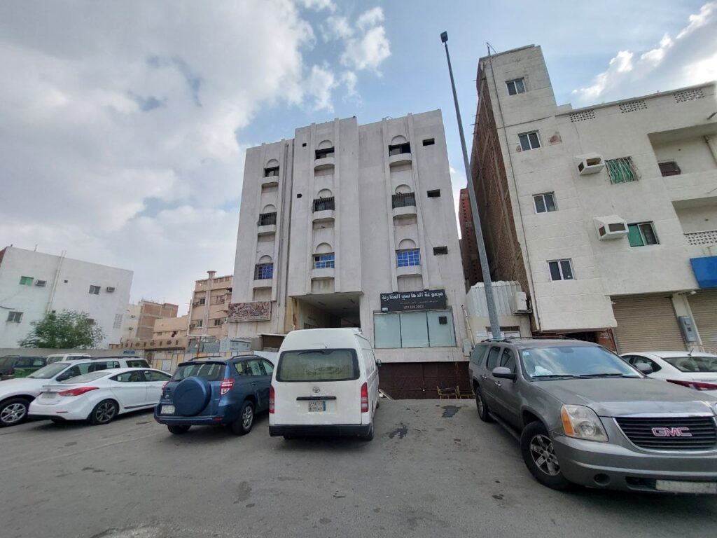 4-عمارة في الملاوي بالقرب من طريق المسجد الحرام