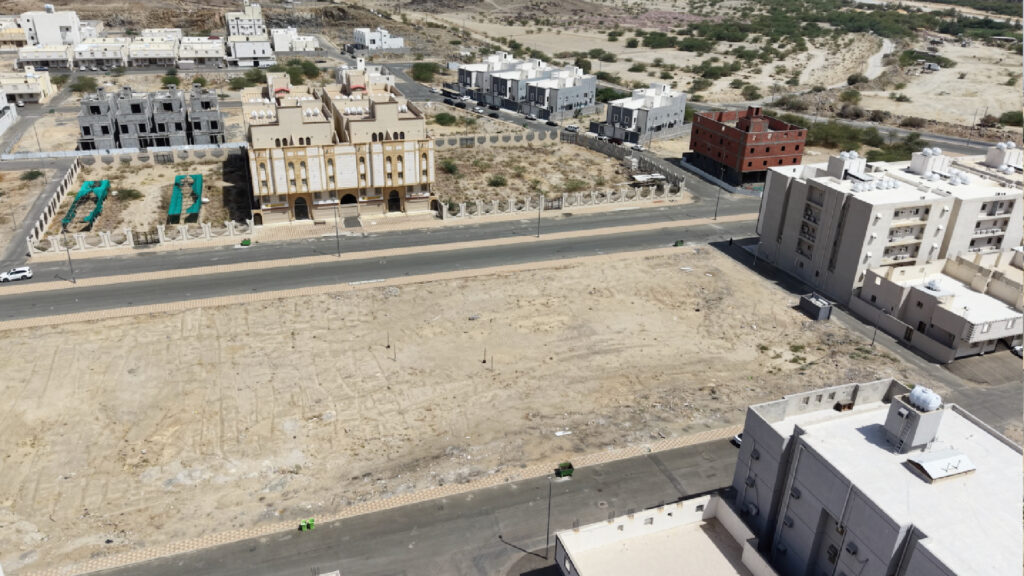 10-ارض سكني