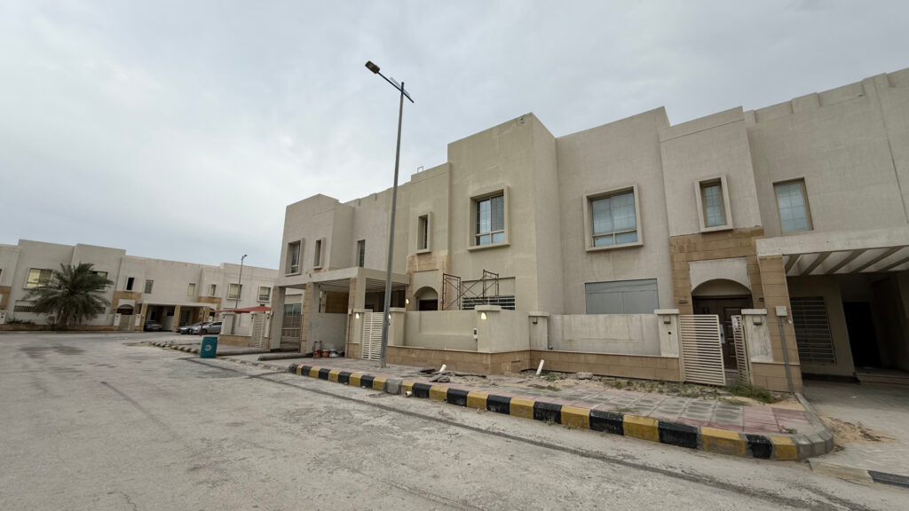 8-فيلا سكنية في الأمواج