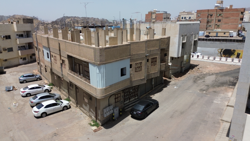 1-عمارة سكنية – الحرة الشرقية الجنوبية