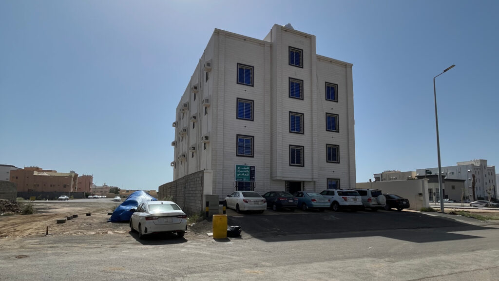 9-شقة سكنية – السويس
