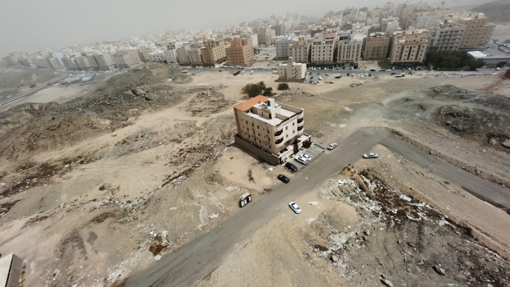 16-ارض سكنية