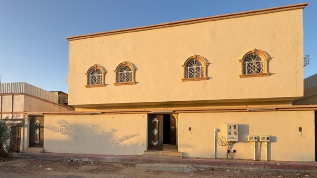 11-فيلا سكنية في حي الخالدية بمساحة 397.45م قطعة رقم 357م1