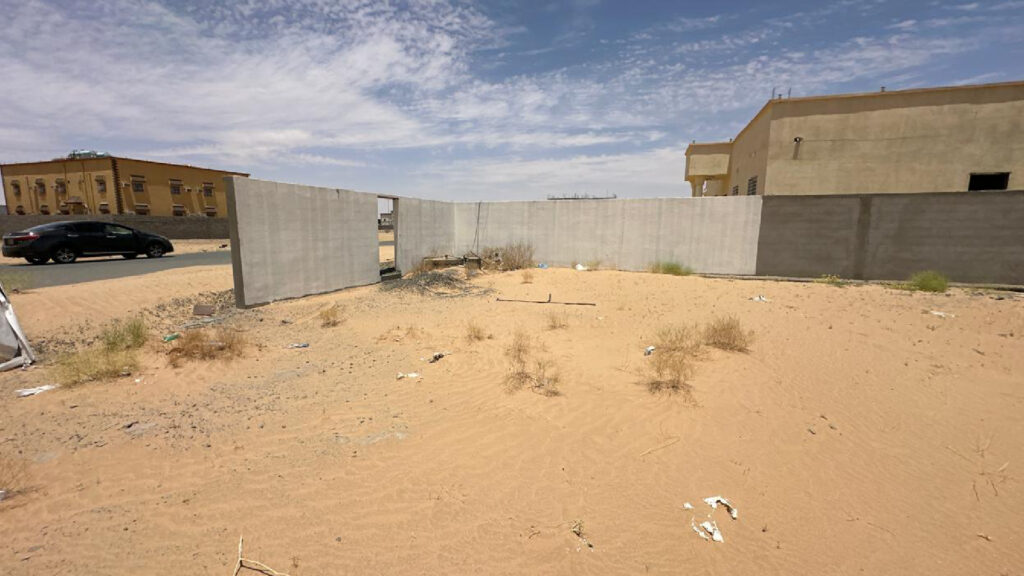 13-فيلا سكنية بمساحة 704م قطعة رقم 1433