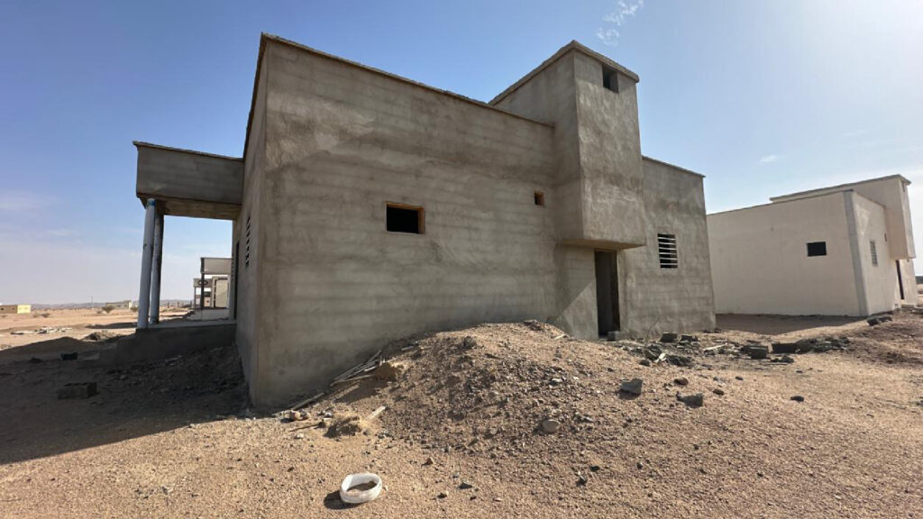 18-فيلا سكنية بمساحة 1200م قطعة رقم 1384