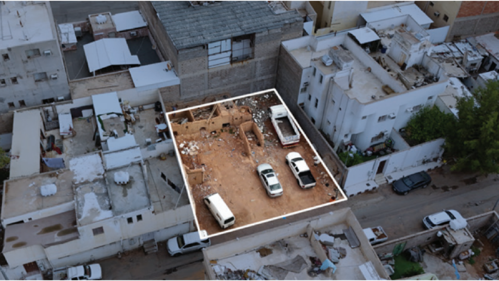 13-أرض سكنية – المزعبر