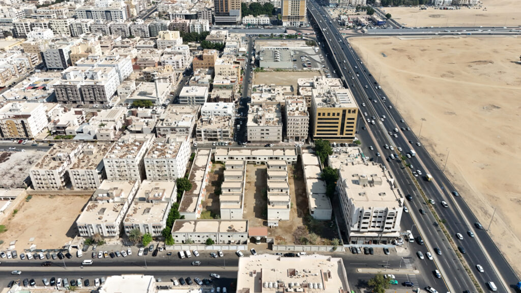 1-مجمع سكني ,مشرفة