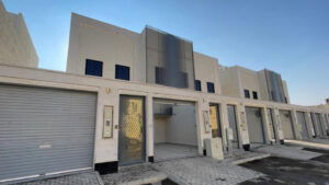 1-وحدة سكنية في حي الجنادرية