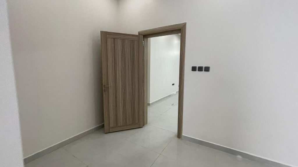 3-وحدة سكنية في حي الجنادرية