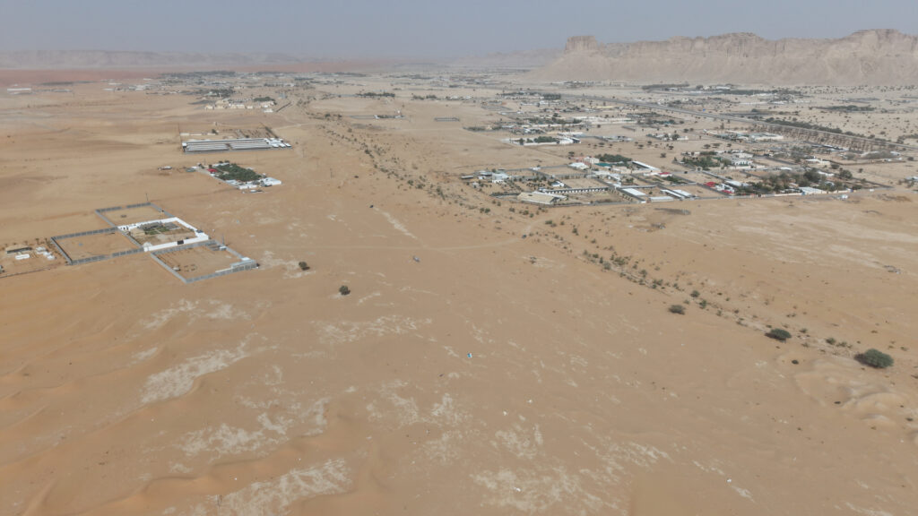 2-أرض زراعية 4,000م2 في المزاحمية