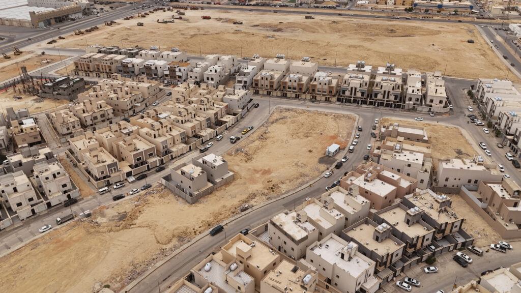 26-أرض سكنية رقم 668/ 2 حي طيبة