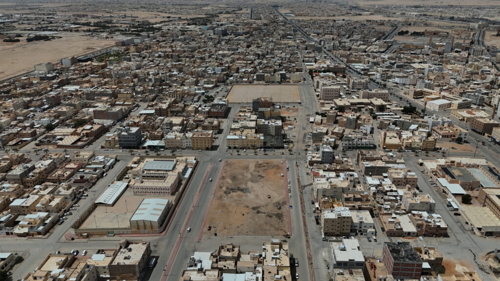 2-ارض في الخرج