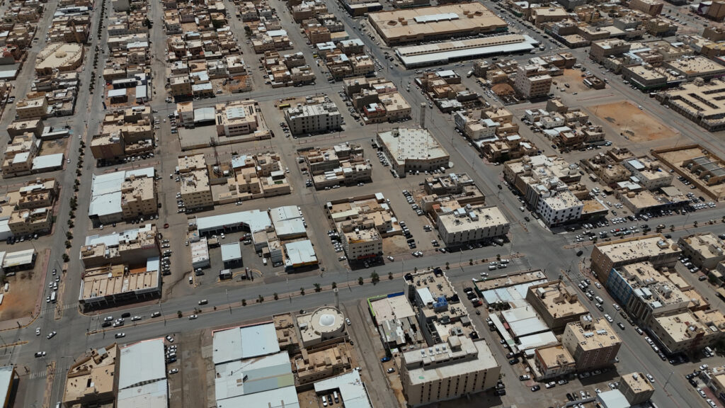 6-عمارة في الخرج