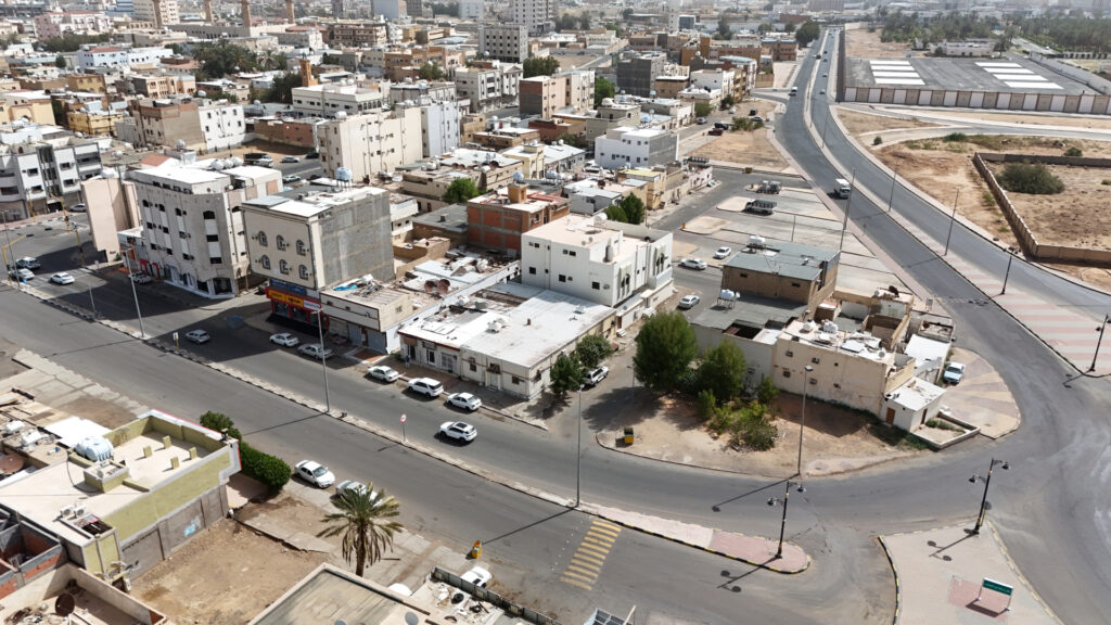 3-عمارة سكنية تجارية حي البلدة القديمة