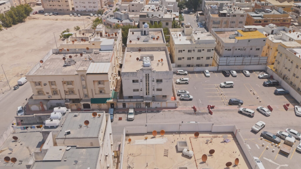 1-عمارة سكنية بحي العنود بمدينة الدمام