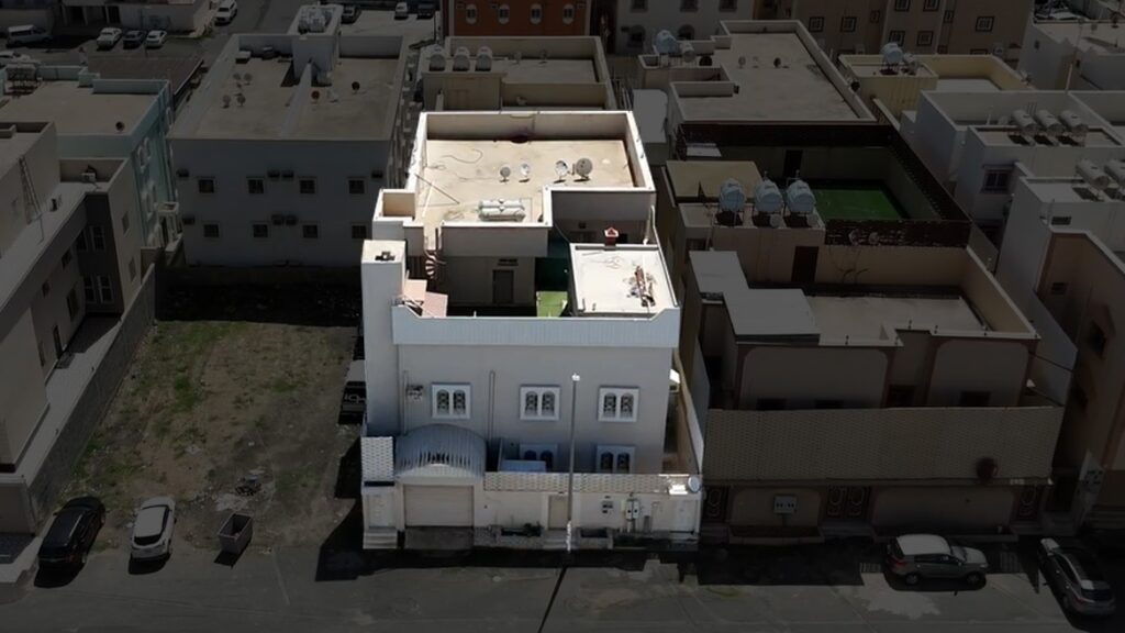 4- فيلا سكنية بمساحة 400 م² في مدينة خميس مشيط