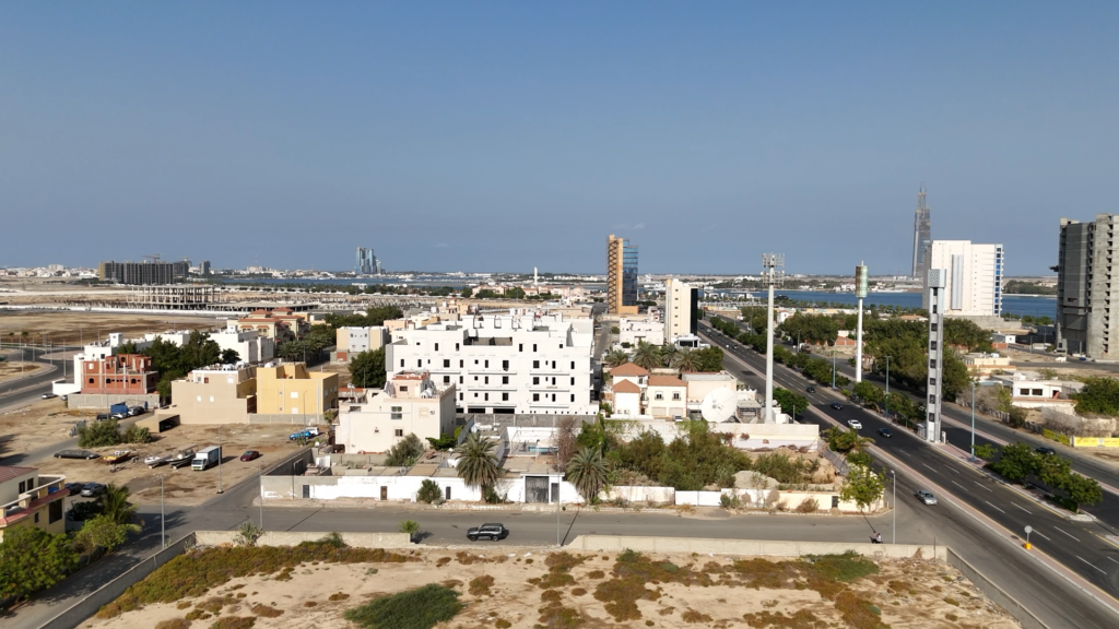 1-استراحة 900م2 بحي ابحر الجنوبية
