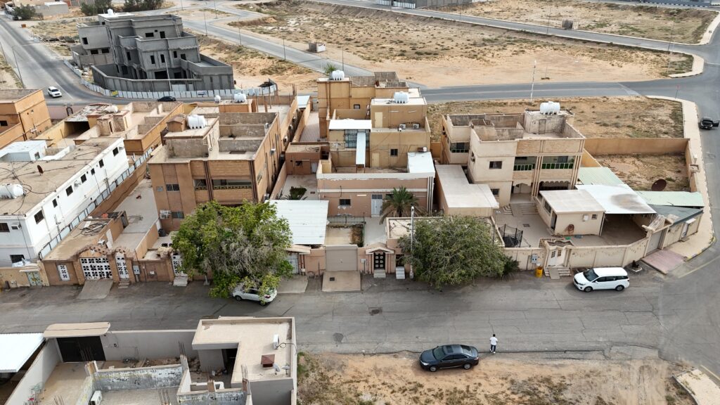 11-فيلا سكنية بمساحة 641 م² في مدينة عنيزة