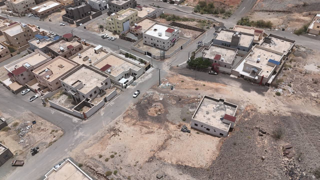 5-ارض سكنية بحي الطيبات بمساحة 713 م² في مدينة العقيق