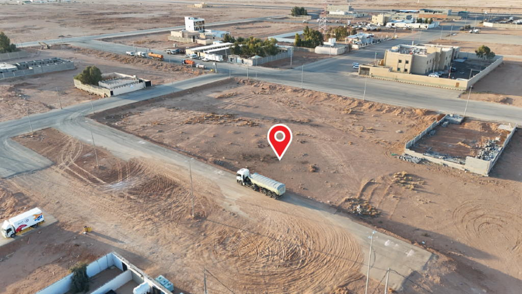 6- أرض سكنية بحي ( حزم الجلاميد – عرعر ) بمساحة 800 م² في مدينة عرعر