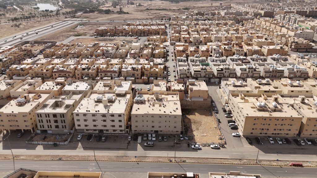 4-شقة سكنية 224م2 بحي بدر