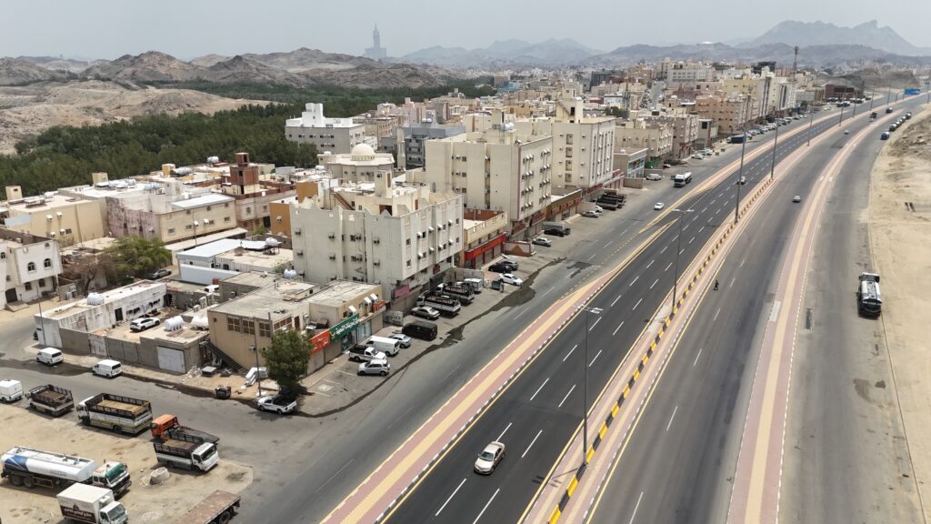 16- عمارة تجارية سكنية بحي وادي السلولي المرحلة الاولي بمساحة 565.12 م² في مدينة مكة المكرمة – العاصمة المقدسة