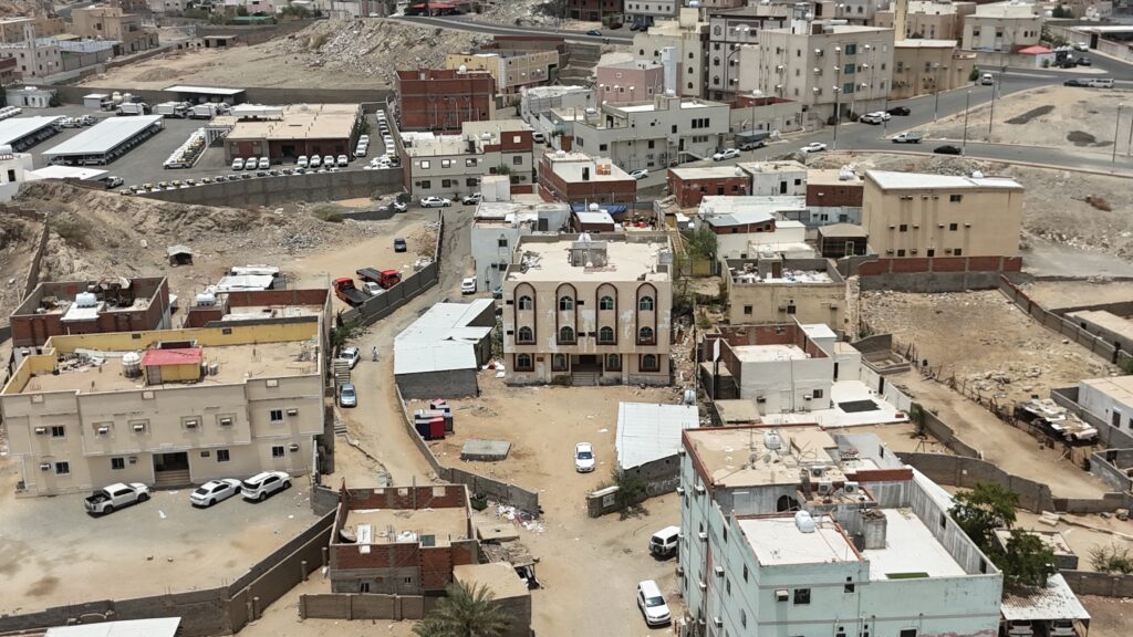 19-عمارة سكنية بحي العكيشة بمساحة 1780.04 م² في مدينة مكة المكرمة – العاصمة المقدسة