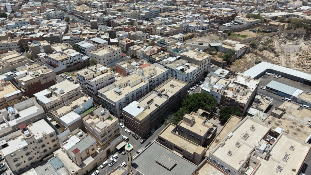 9- عمارة سكنية 1054.11م2 بحي الشهداء الجنوبية