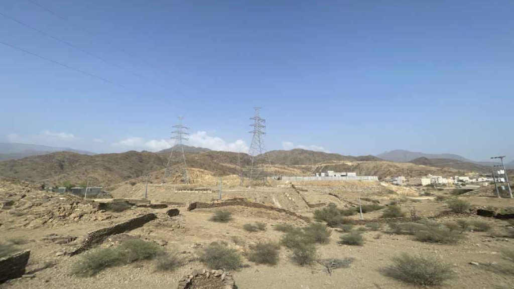 5- أرض سكنية بحي الحوية بصك 360672001832