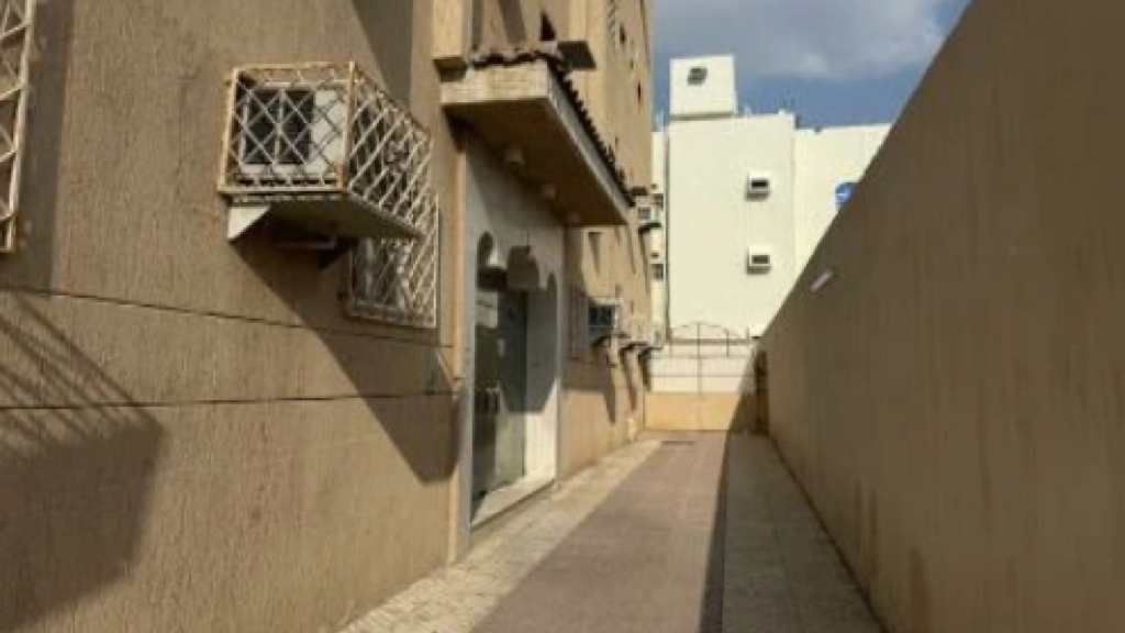 8- شقة سكنية – مخطط بطحاء قريش