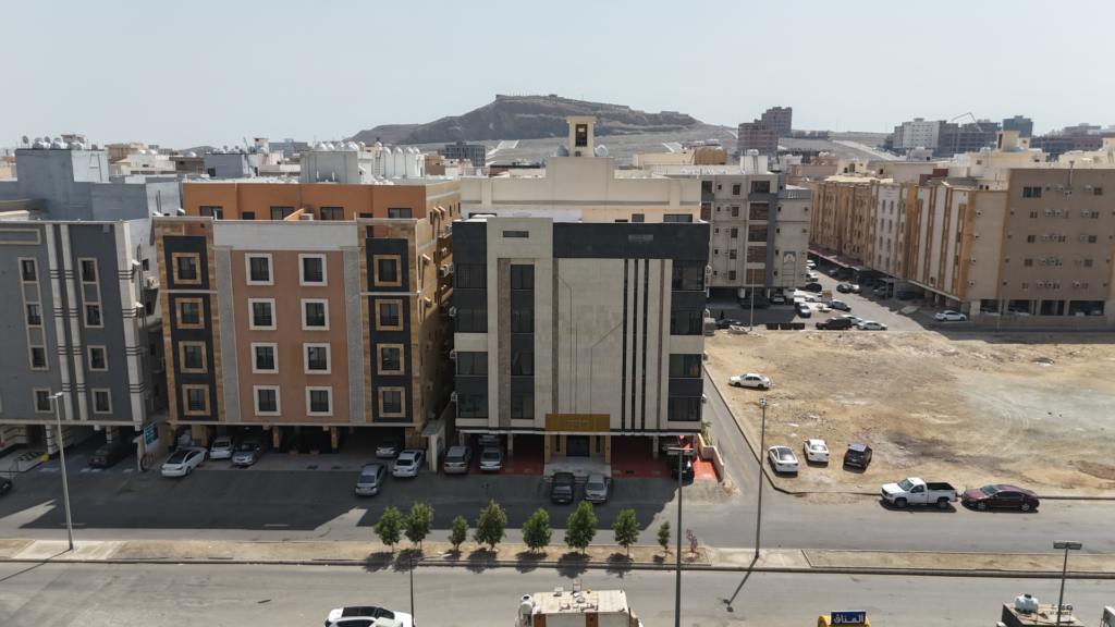 16- شقة سكنية بحي مريخ بصك 79846900812