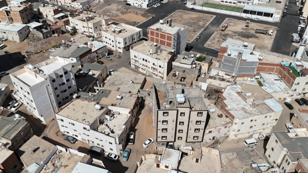 7- عمارة سكنية440108018831
