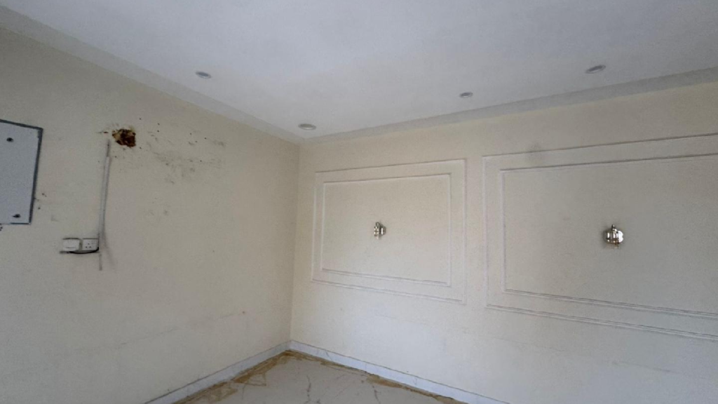 15- شقة سكنية عمر العقار سنتين بمساحة 195.80 م ( جيزان – الرحاب ) بصك 995409002853