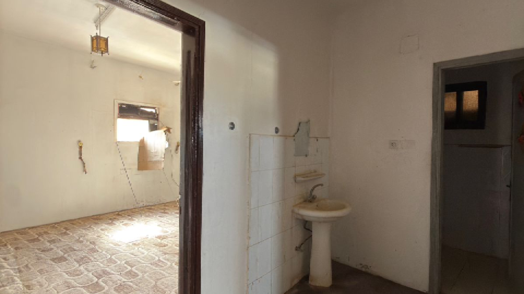 16- فيلا دورين حي وسط المدينة بمدينة عنيزه – بمساحة 246 م²