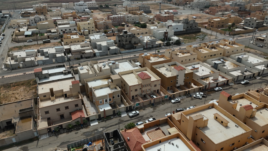 10 – ﻓﻴﻼ بمدينة رياض الخبراء – بمساحة 299.7 م²