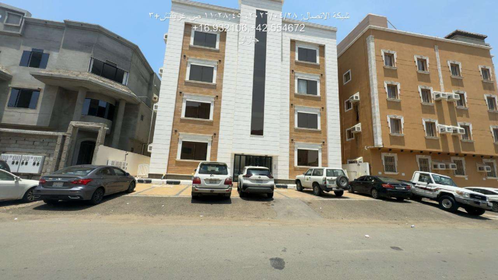 16- شقة سكنية عمر العقار 4 سنوات بمساحة 210.68 م ( جيزان – الشاطئ ) بصك 282122001551