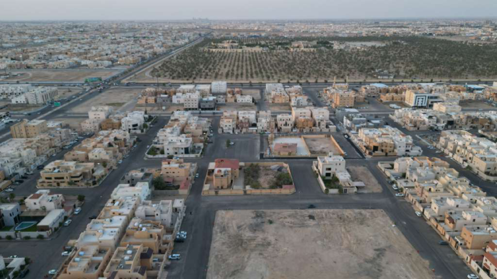 9- فيلا سكنيه بحي النخيل بمساحة 2700 م² في مدينة بريدة