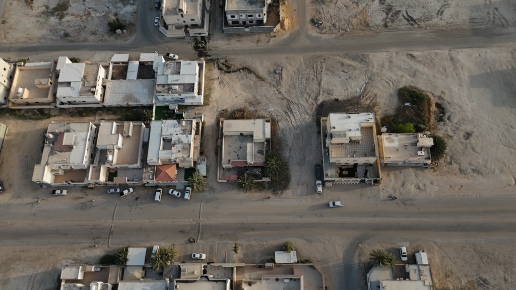 8- أرض سكنية بحي الغويبة بصك 260653009585
