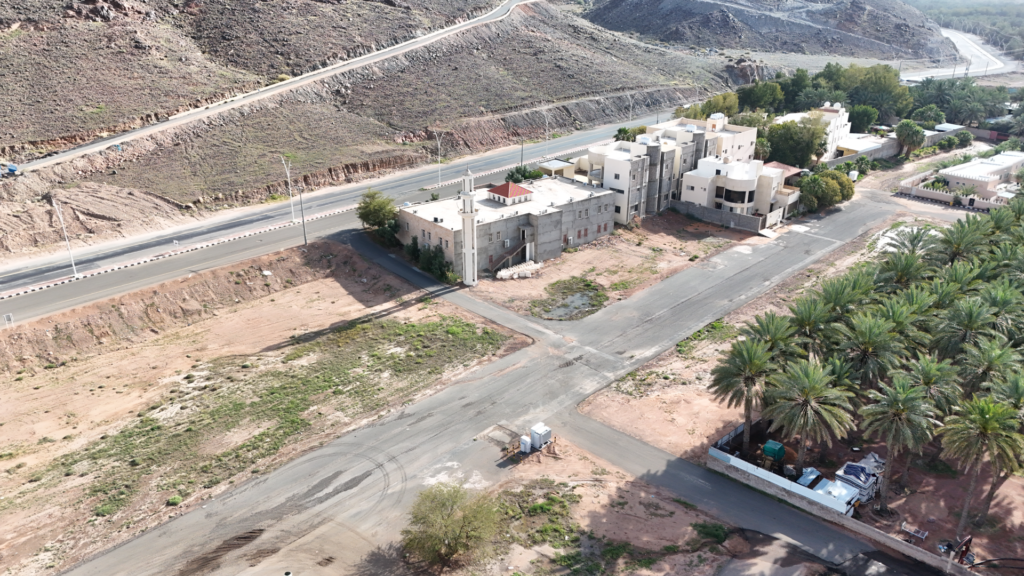 6- أرض سكنية بحي حدري البلاد بصك 442108021305