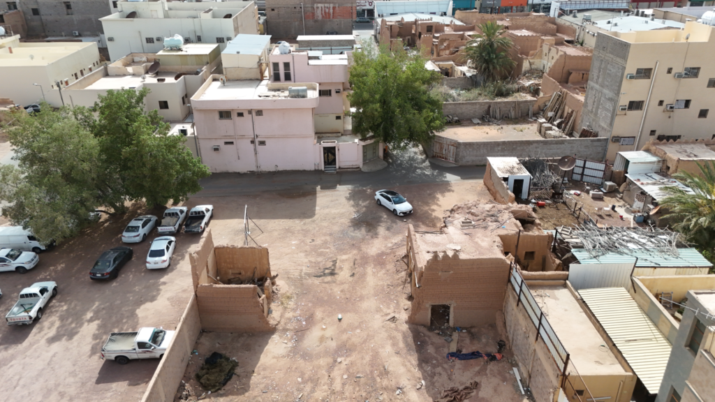 7- أرض سكنية بحي العليا بصك 542104012562