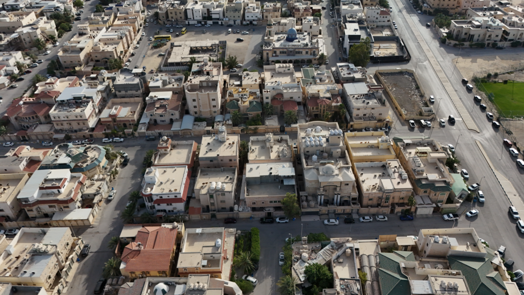 14- فيلا سكنية – القطيف (حي الجميمة بالعوامية) – بمساحة: 439.68م² – رقم الصك 530614000894