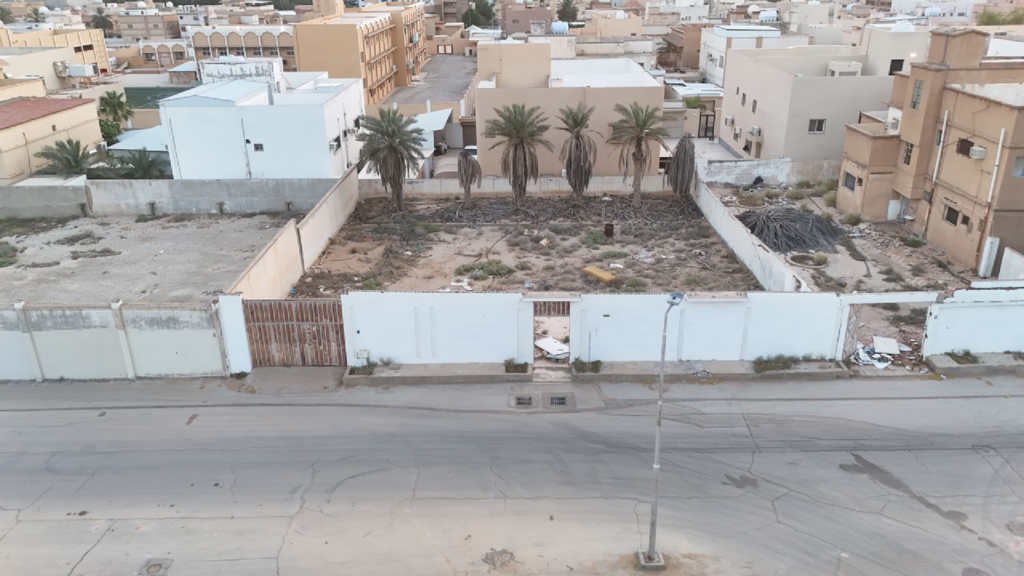 3- ارض مسورة بمساحة 625 م² في مدينة عنيزة