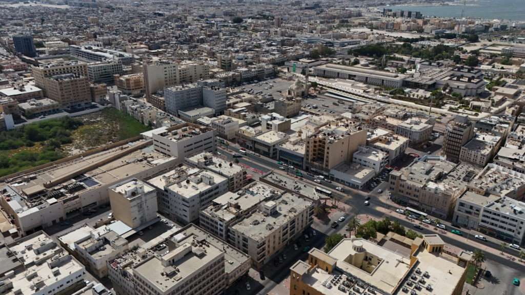 3- عمارة – الدمام (حي السوق) – رقم الصك 330103030389