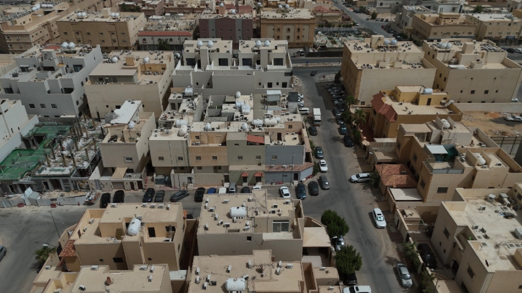 2- شقة سكنية بحي النفل بصك 310111053496