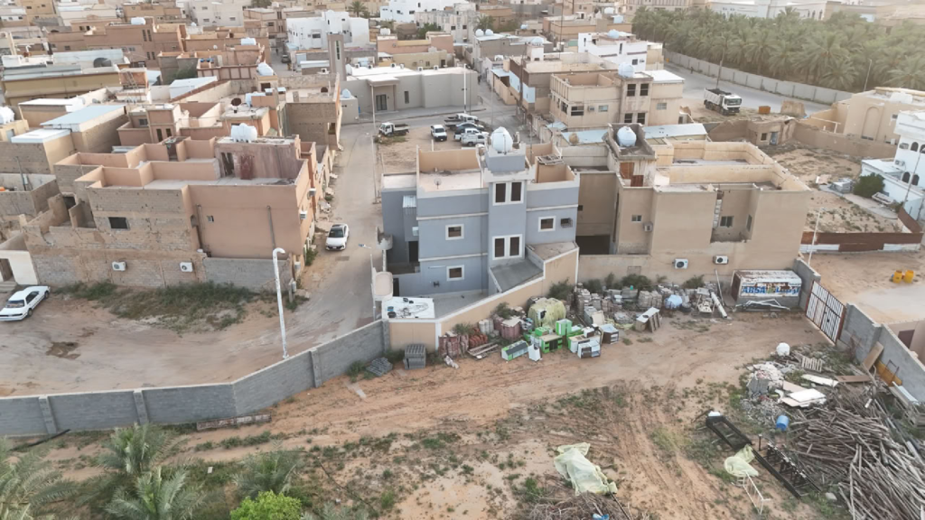 14- فيلا سكنية بمساحة 246 م² في مدينة عنيزة