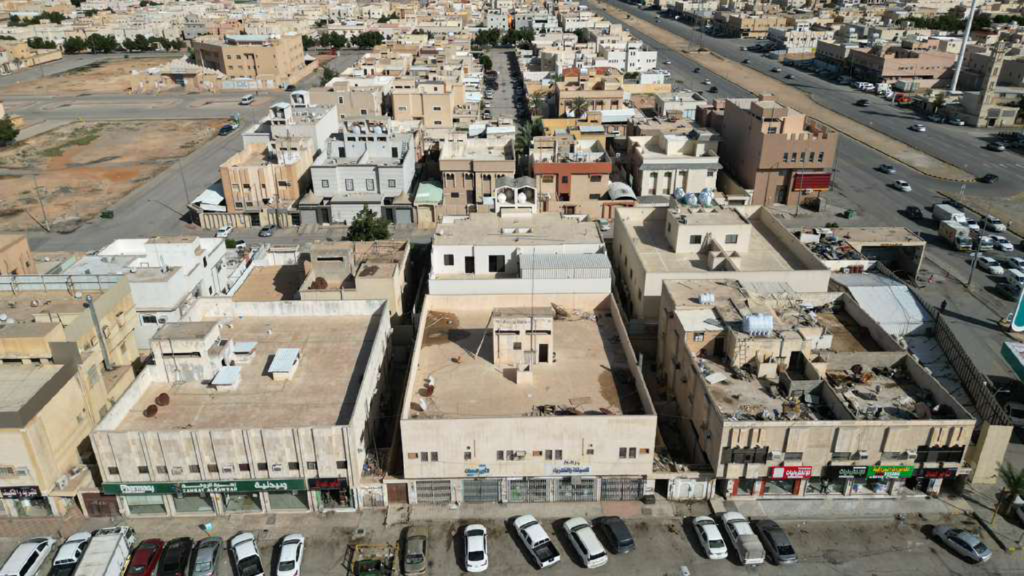 2- عمارة تجارية سكنية بحي بدر بمساحة 750 م² في مدينة الرياض
