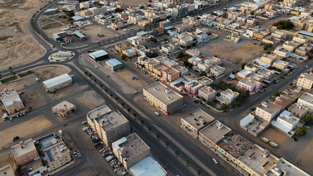 1- عمارة سكنية تجارية بحي الناصرية بصك 341504011782 – 441504011848