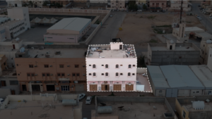 11- عمارة سكنية تجارية بحي الزهور